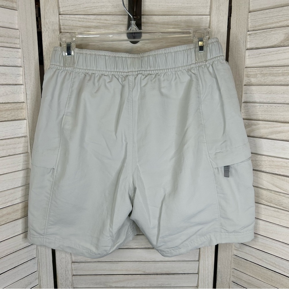The North Face Men’s Outdoor Cargo Off White Shorts with Belt - Picture 4 of 12
